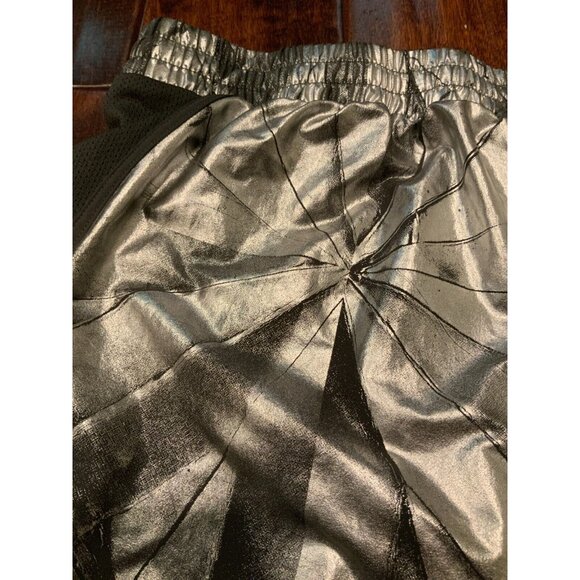 Under Armour Green & Silver Metallic Athletic Running Shorts, Size Medium - Picture 6 of 7